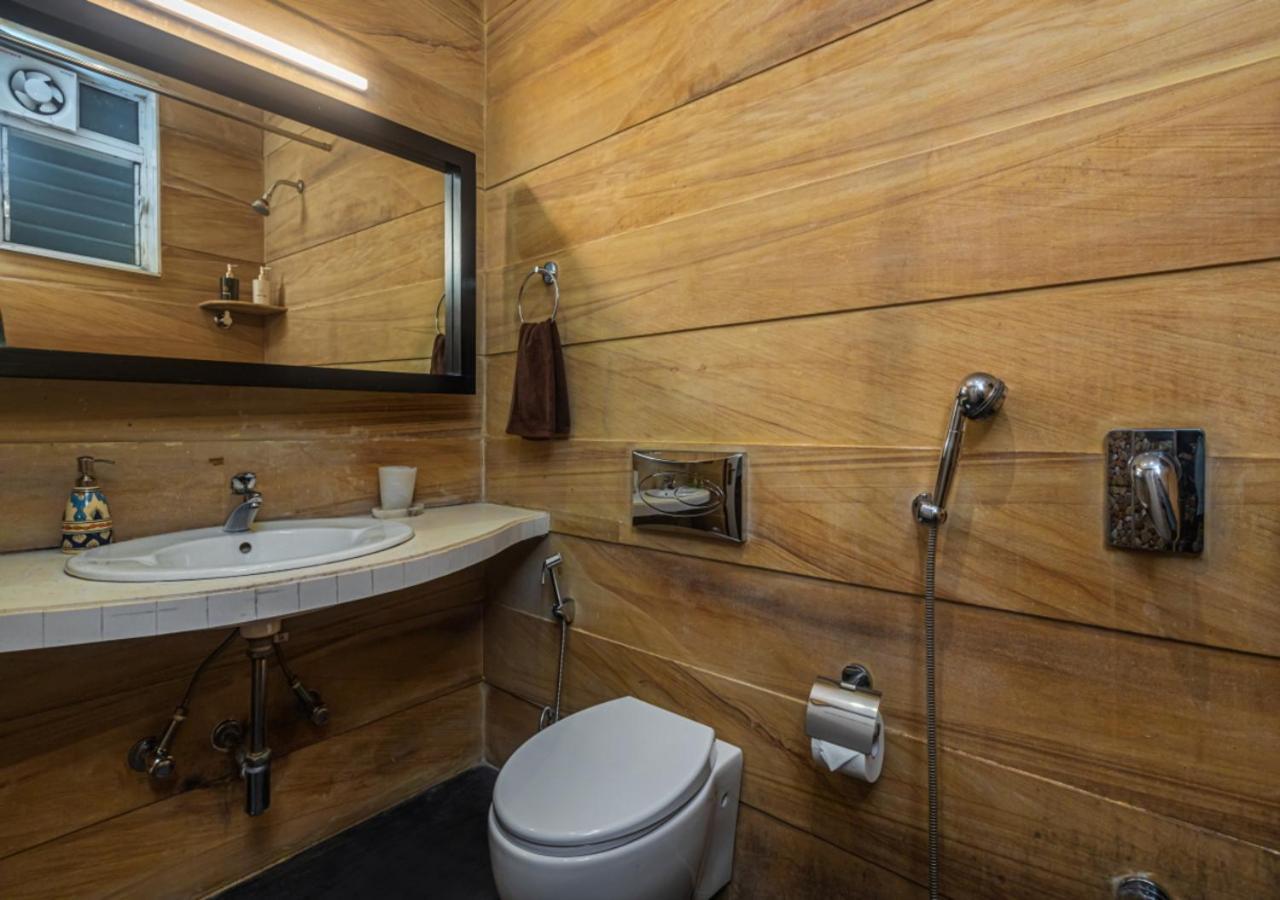 Saffronstays Urja: Luxe Lonavala Villa with Dual Pools & Private Spa Exterior photo