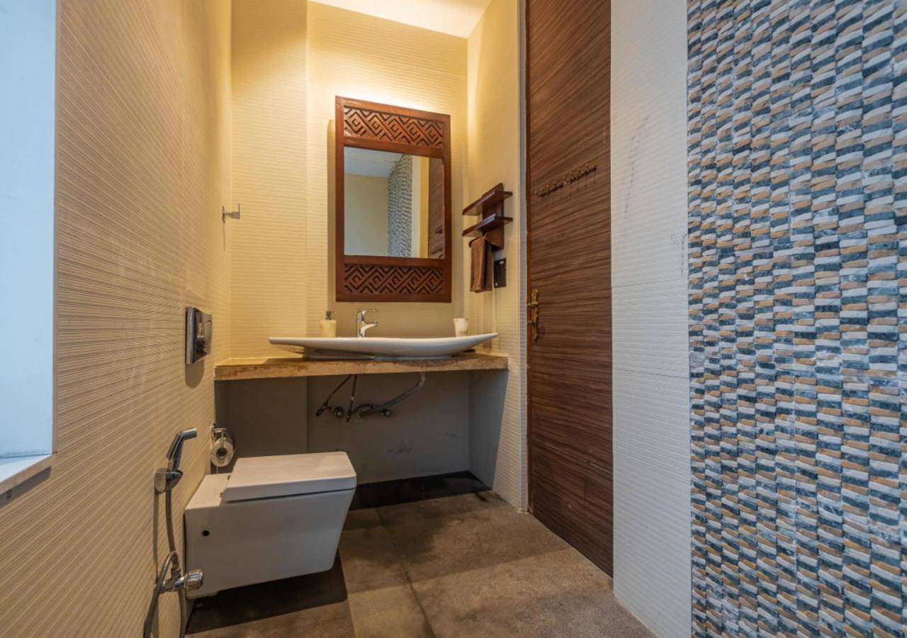 Saffronstays Urja: Luxe Lonavala Villa with Dual Pools & Private Spa Exterior photo